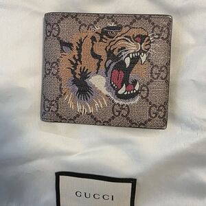 Gucci GG Supreme Tiger Print Wallet